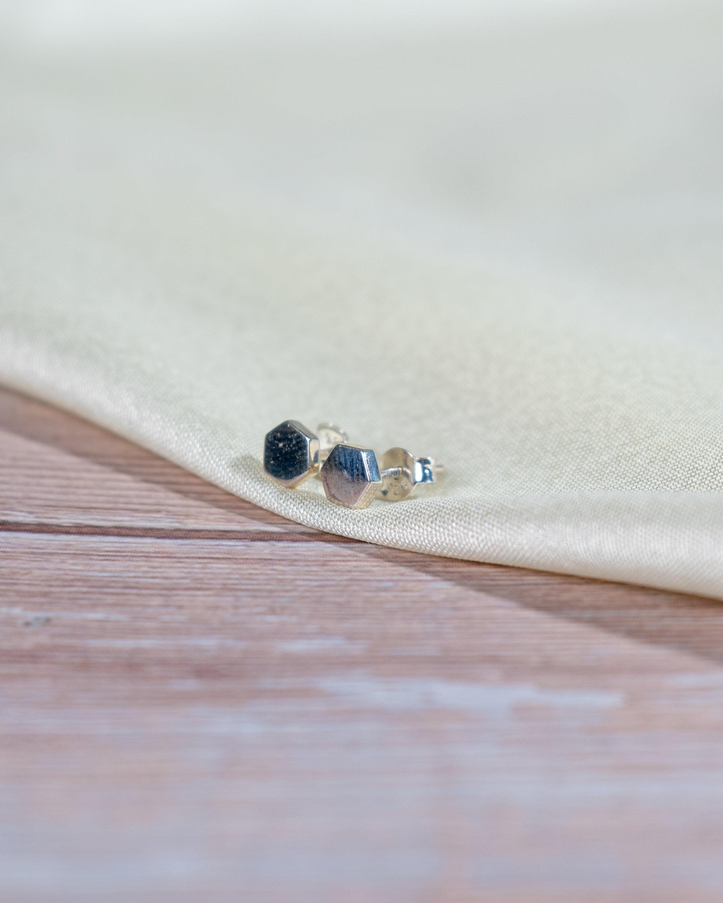 925 Sterling Silver Hexagon Stud Earrings: Minimalist Geometric Everyday Jewelry