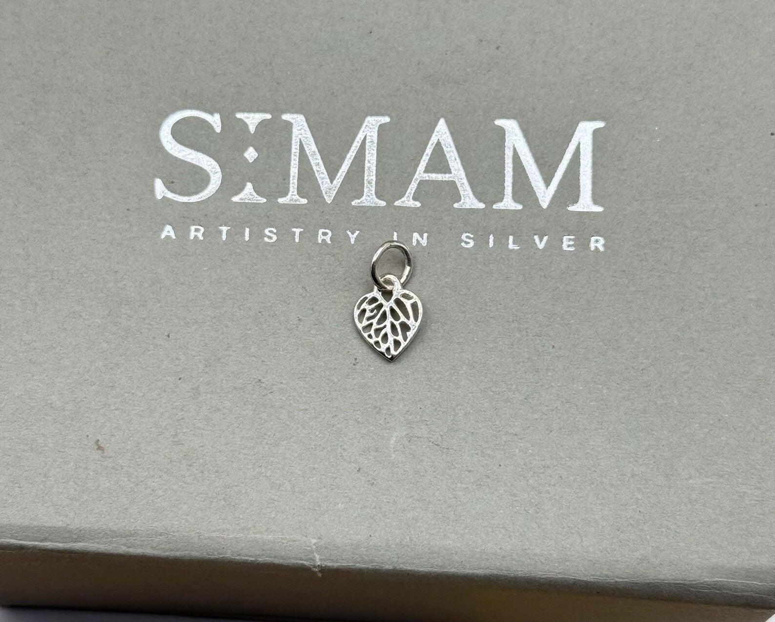 Silver Heart Leaf Pendant Necklace | Minimalist Nature Jewelry | Gift for Her | Christmas & Birthday Gift