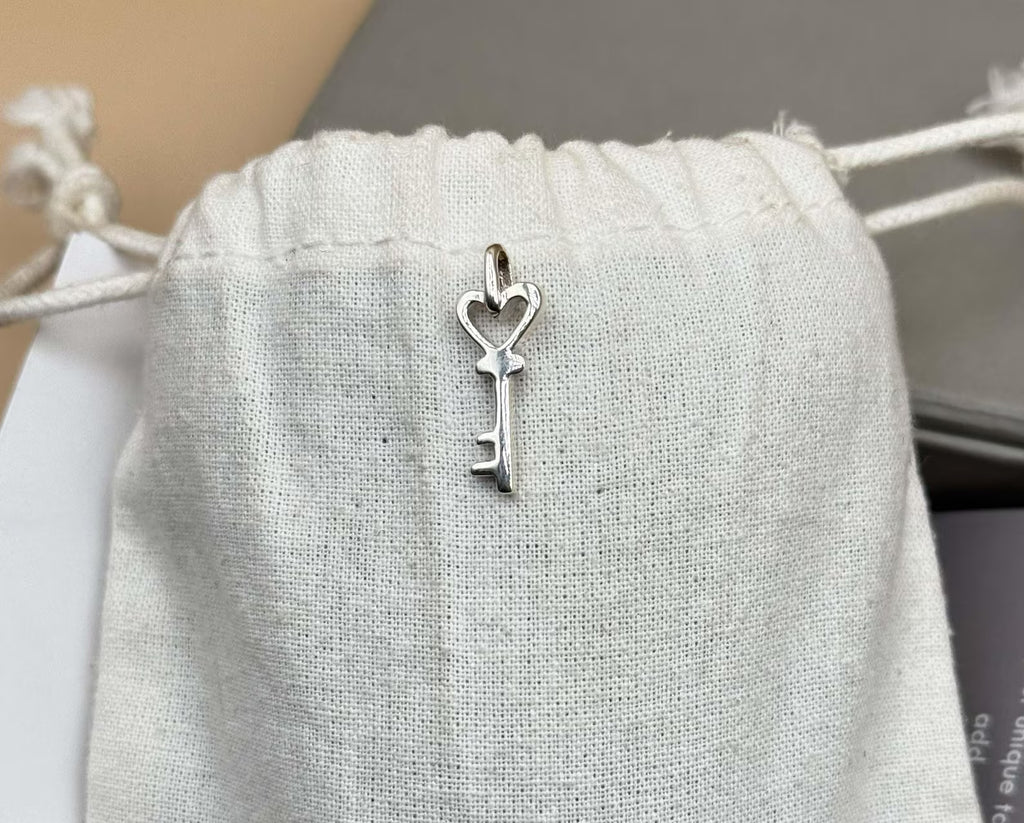 Sterling Silver Heart Key Necklace | Minimalist Key Pendant Jewelry | Dainty Gift for Her | Love Key Necklace | Christmas & Birthday Gift