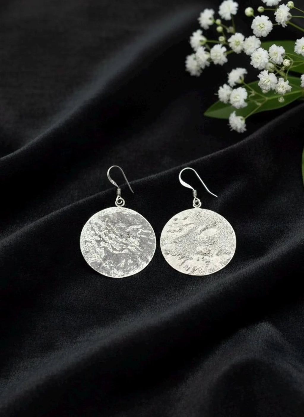 Textured Silver Circle Earrings | Minimalist Round Dangle Earrings | Hammered Disc Jewelry | Gift for Her