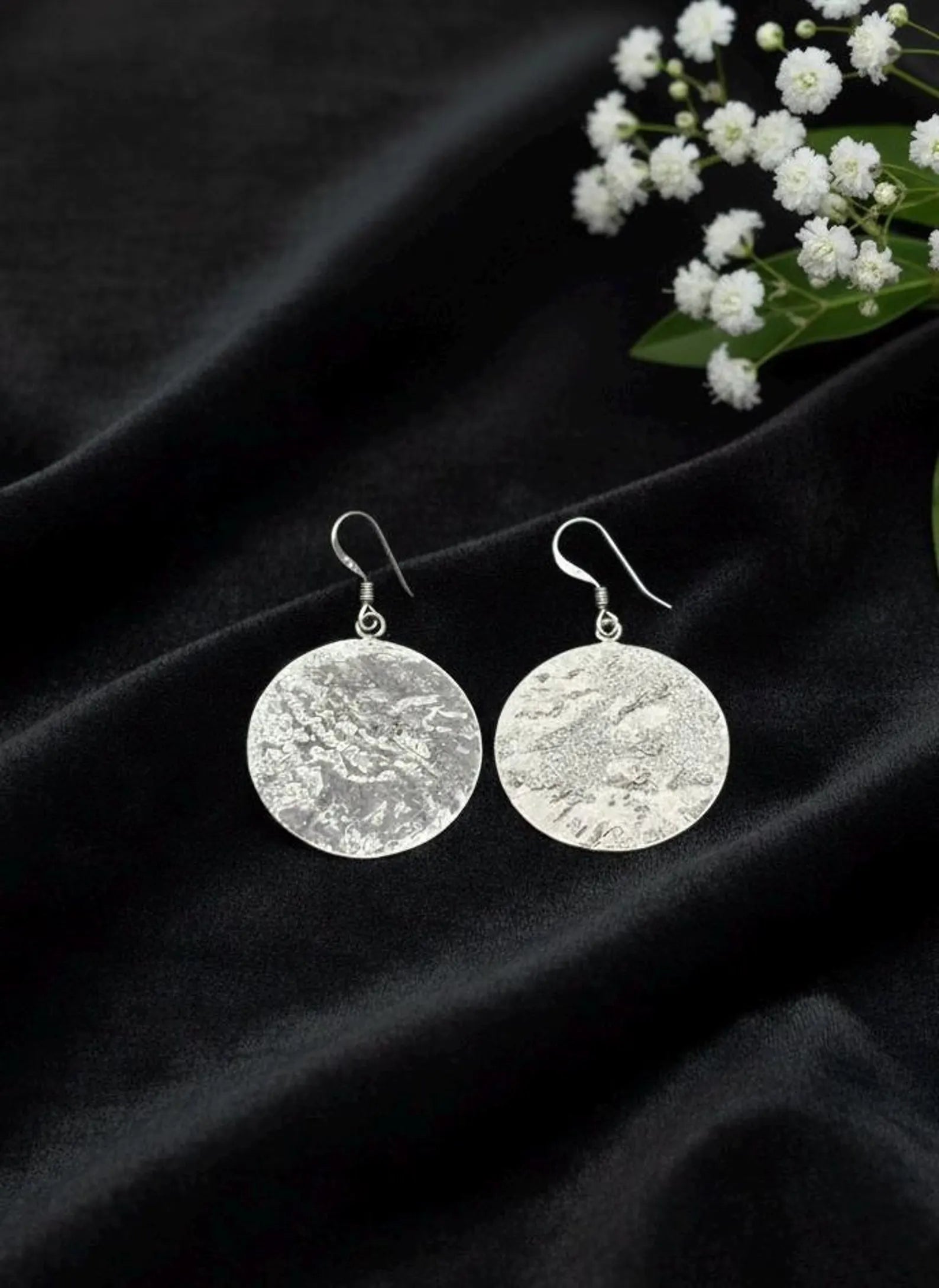Textured Silver Circle Earrings | Minimalist Round Dangle Earrings | Hammered Disc Jewelry | Gift for Her