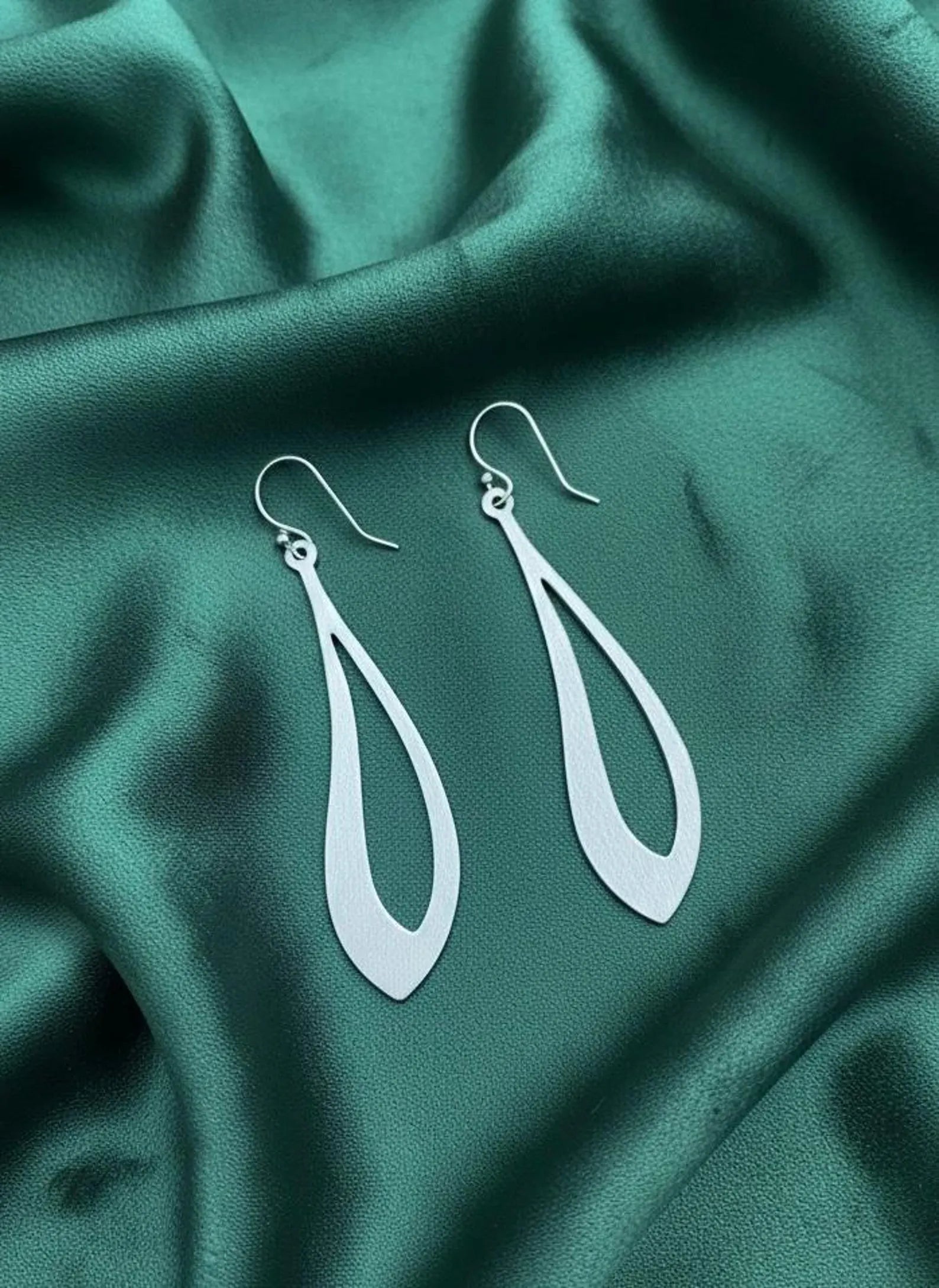 Minimalist Sterling Silver Teardrop Dangle Earrings | Handmade Modern Jewelry