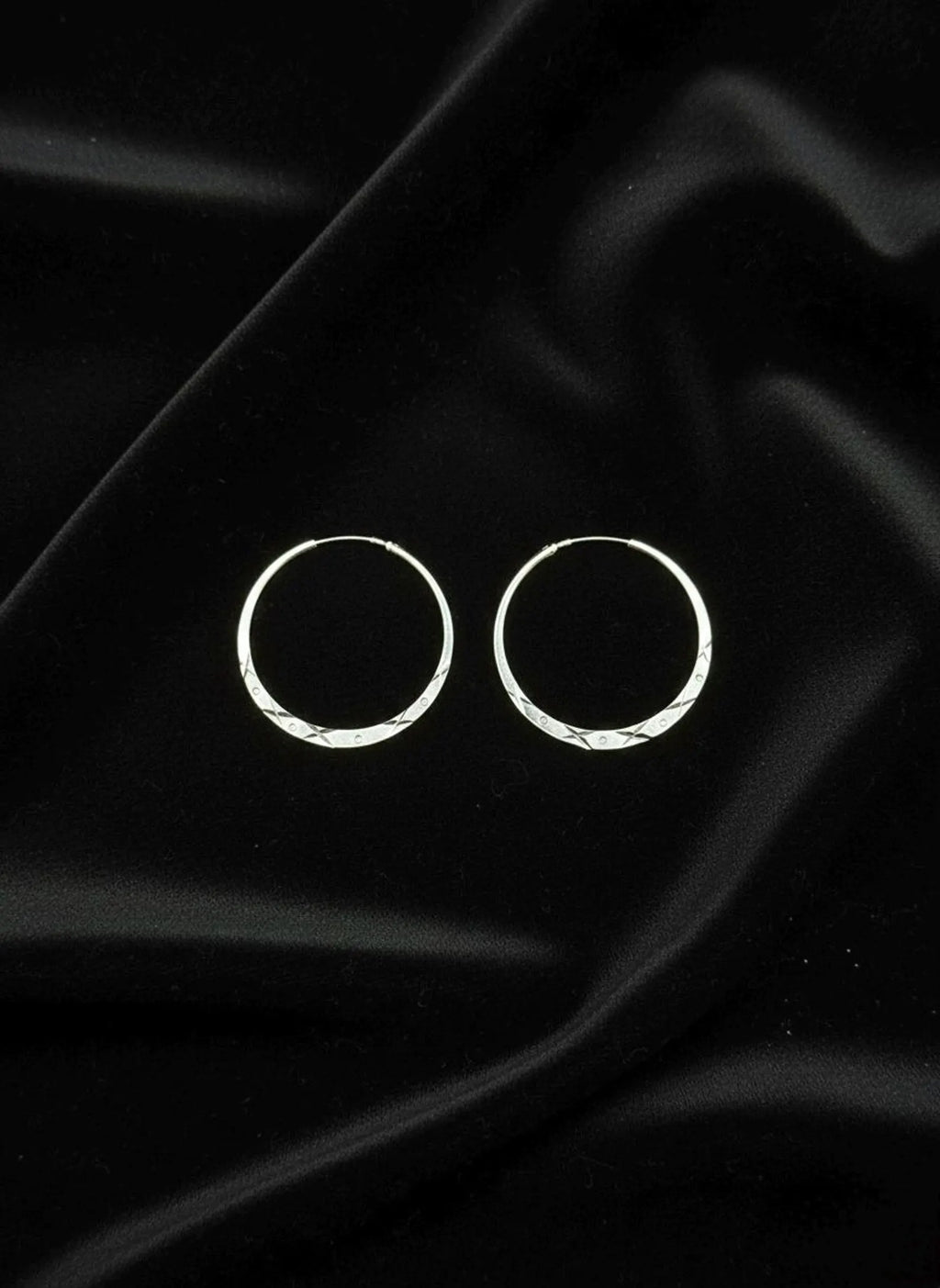 925 Sterling Silver Diamond Cut Hoop Earrings, Geometric Engraved Statement Jewelry